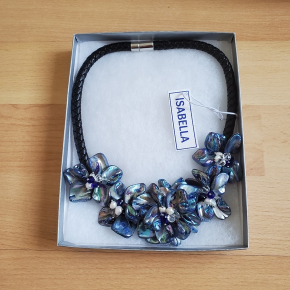 This is brand new necklace was bought a long time ago  but never been worn. - Picture 5 of 5